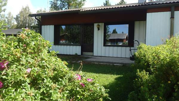 2h + k + s pesuhuone ja erillinen vessa  Kurikka – foto 1