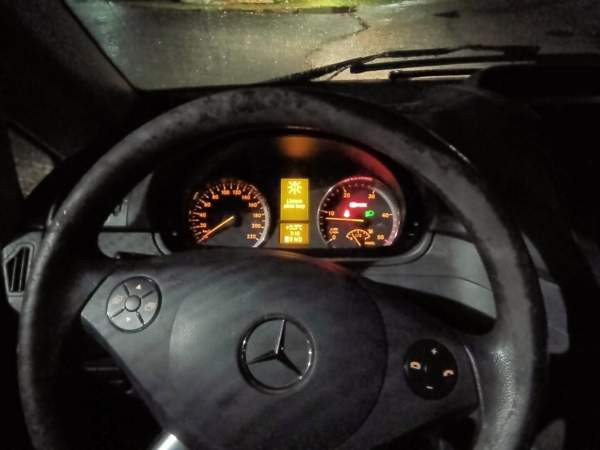 Mercedes-Benz Vito Уусикаупунки - изображение 7