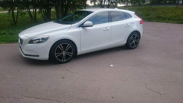 Volvo V40 Ylivieska - valokuva 1