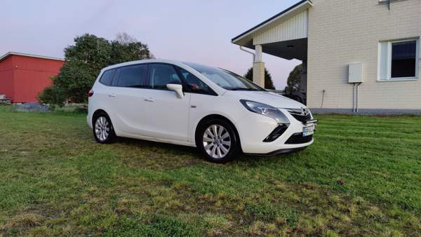 Opel Zafira Tourer Töysä - valokuva 4