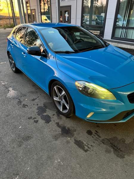 Volvo V40 Нурмиярви - изображение 4