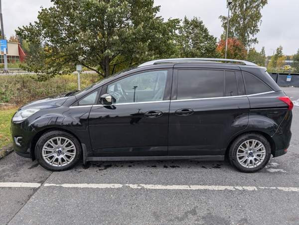 Ford C-MAX Grand Siilinjärvi - valokuva 5