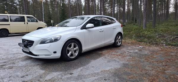 Volvo V40 Suomussalmi - photo 2