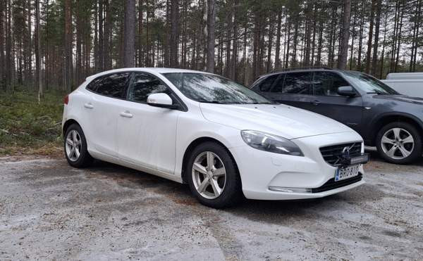 Volvo V40 Suomussalmi - photo 3