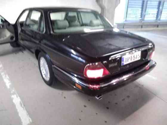Jaguar XJ6 Эспоо