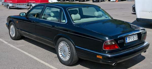 Jaguar XJ6 Espoo - valokuva 1