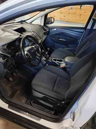 Ford C-MAX Grand Tervola