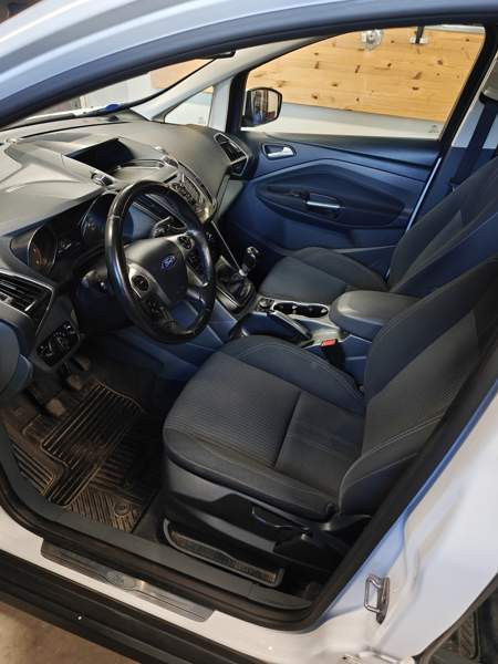 Ford C-MAX Grand Tervola – foto 6