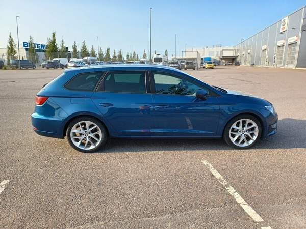 Seat Leon ST Lahti - valokuva 1