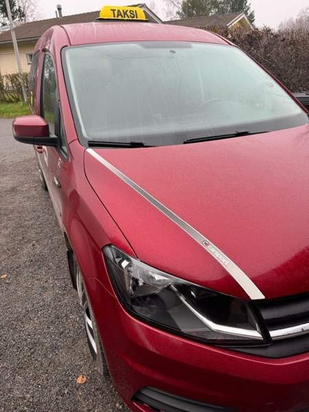 Volkswagen Caddy Maxi Хямеэнлинна - изображение 1