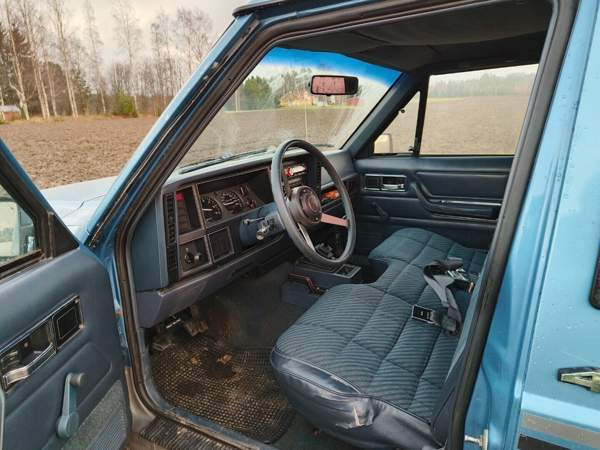 Jeep Comanche Maaninka – foto 5