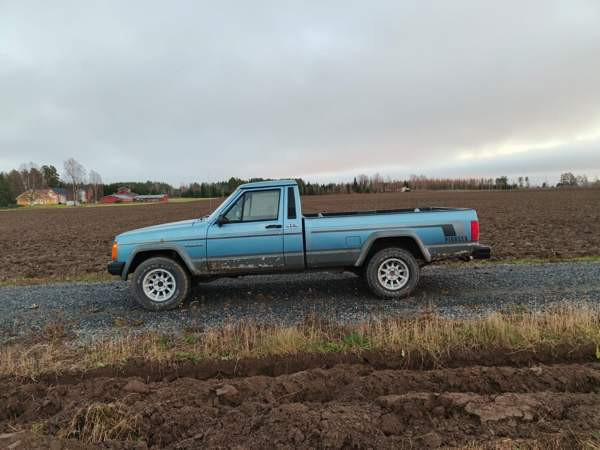 Jeep Comanche Maaninka – foto 3