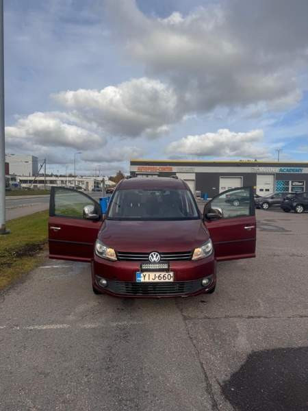 Volkswagen Caddy Maxi Vantaa - valokuva 2