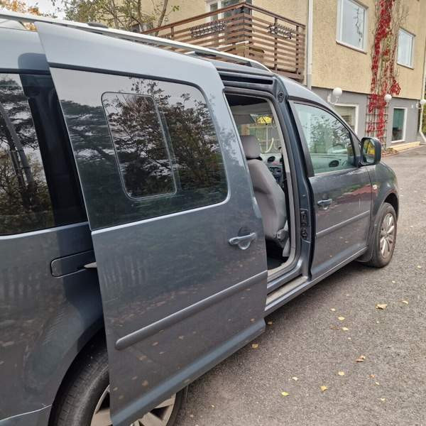 Volkswagen Caddy Maxi Kaarina - valokuva 5
