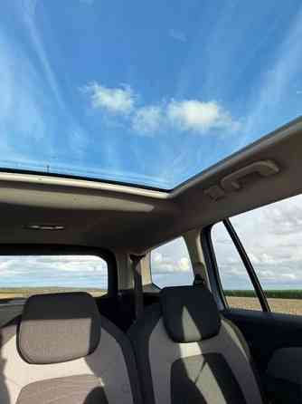 Citroen Grand C4 Picasso Вааса