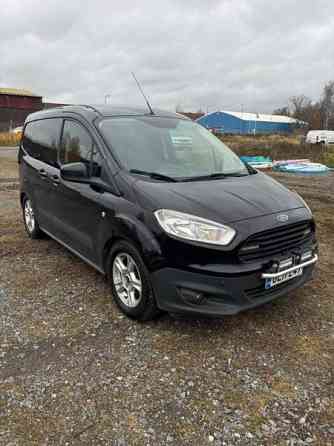 Ford Transit Courier Пори