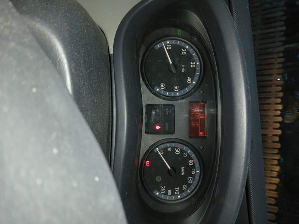 Nissan Primastar Asikkala - valokuva 6