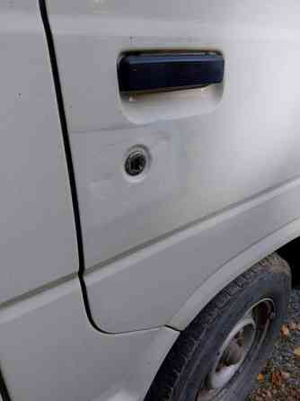 Toyota Hiace Mustasaari