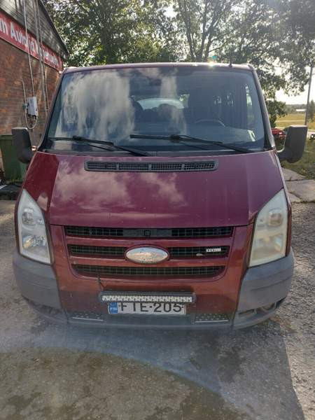 Ford Tourneo Marttila - valokuva 2