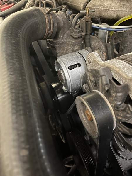 Chevrolet Suburban Hämeenlinna - valokuva 7