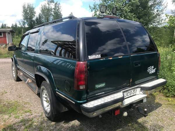 Chevrolet Suburban Hämeenlinna - valokuva 4