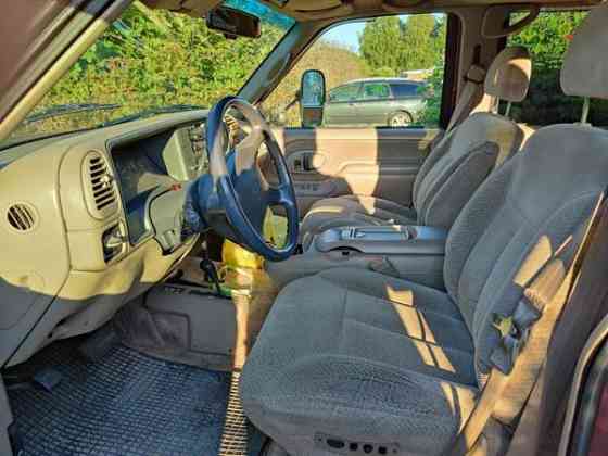 Chevrolet Suburban Raahe