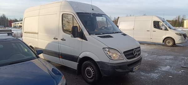 Mercedes-Benz Sprinter Isokyrö - valokuva 4