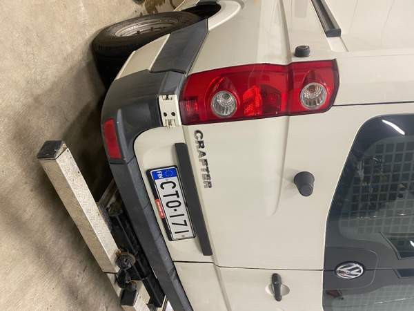 Volkswagen Crafter Mustasaari - valokuva 5