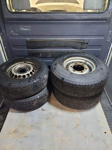 Volkswagen Crafter Mustasaari - valokuva 7