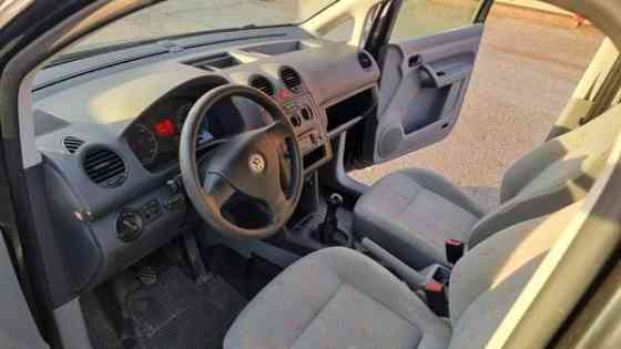 Volkswagen Caddy Maxi Пори