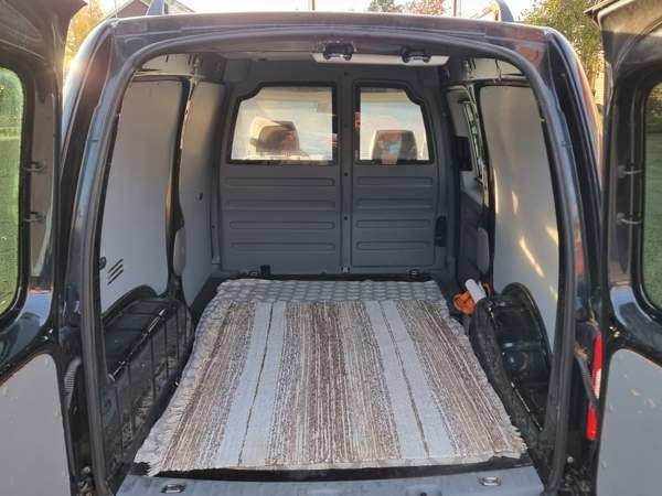 Volkswagen Caddy Maxi Пори - изображение 4