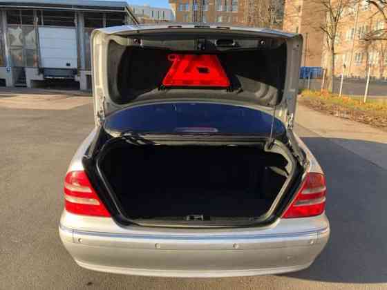 Mercedes-Benz 500 Helsinki