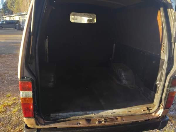 Toyota Hiace Joensuu - photo 8