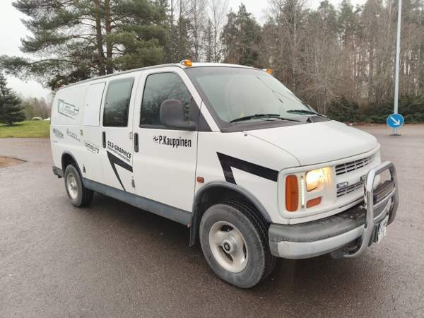 Chevrolet Chevy Van Riihimäki - valokuva 7