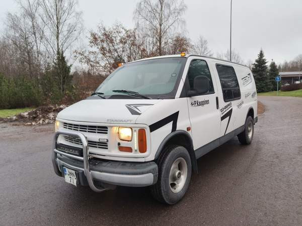Chevrolet Chevy Van Riihimäki - valokuva 1