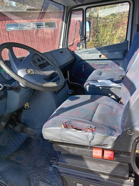 Mercedes-Benz Vario Pertteli - valokuva 7