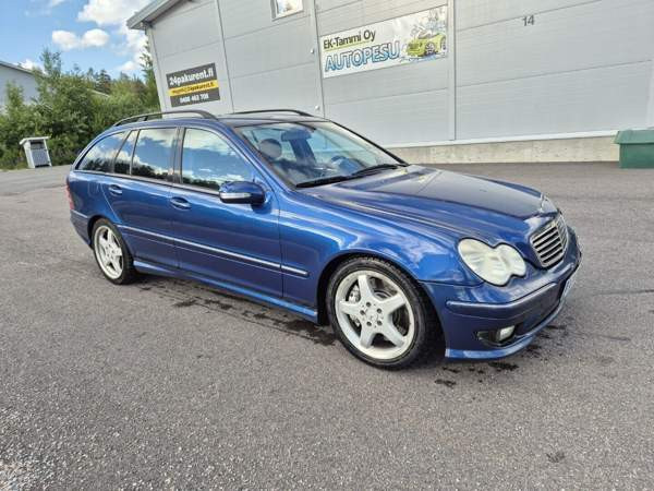 Mercedes-Benz C 32 AMG Lohja - valokuva 4