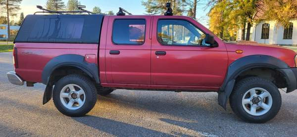 Nissan King Cab Куусамо - изображение 2