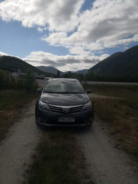 Toyota Avensis Pelkosenniemi – foto 2