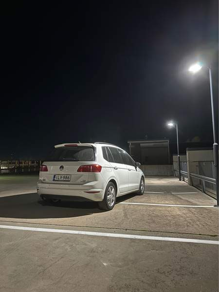 Volkswagen Golf Sportsvan Kirkkonummi – foto 2