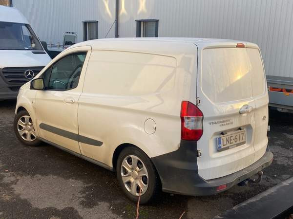 Ford Transit Courier Mäntsälä - valokuva 3