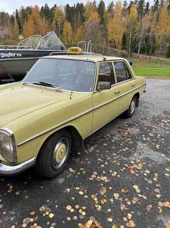 Mercedes-Benz 115 Yloejaervi