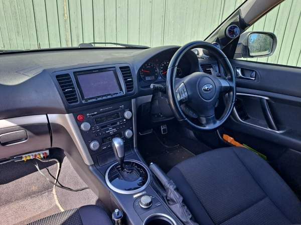 Subaru Legacy Paltamo - valokuva 6