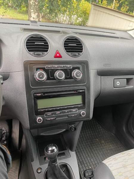 Volkswagen Caddy Maxi Эспоо - изображение 7