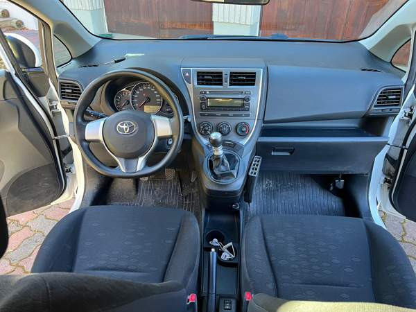 Toyota Verso-S Imatra - photo 6