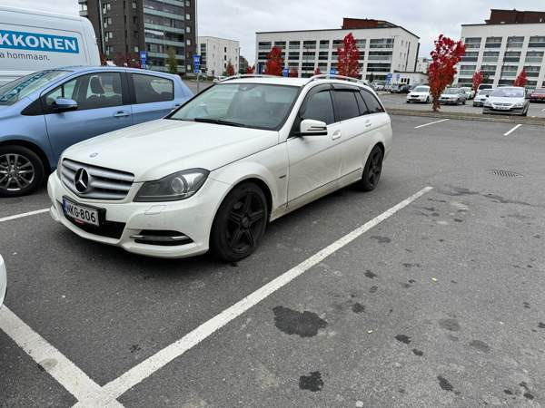 Mercedes-Benz C Savukoski – foto 1
