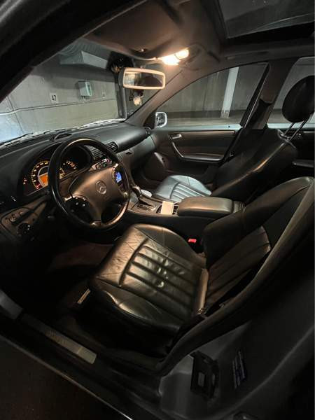 Mercedes-Benz C 32 AMG Helsinki - photo 7