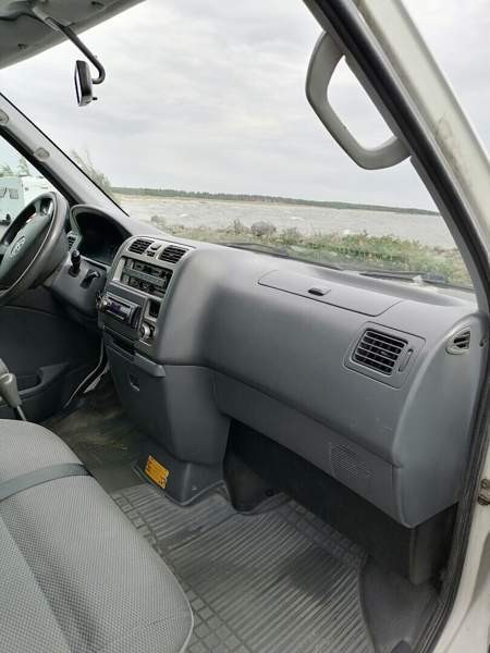Toyota Hiace Hailuoto - изображение 6
