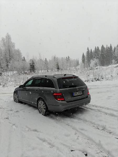 Mercedes-Benz C Kuhmoinen - valokuva 7
