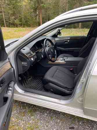 Mercedes-Benz E Pomarkku